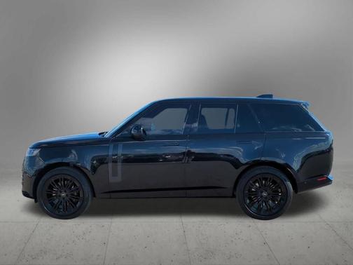 2025 Land Rover Range Rover P530 SE