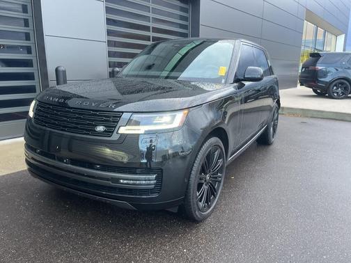 2025 Land Rover Range Rover P530 SE