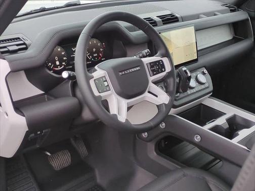 2025 Land Rover Defender P300