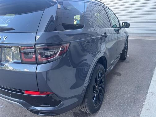 2025 Land Rover Discovery Sport S