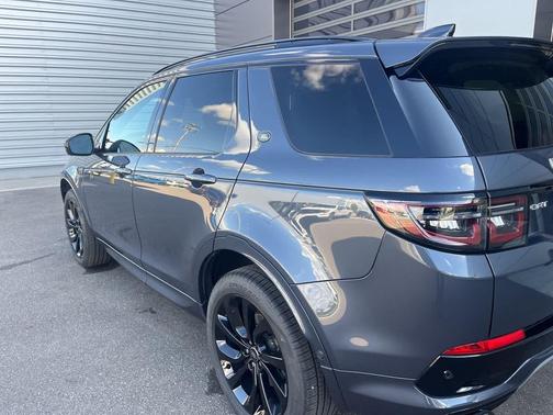 2025 Land Rover Discovery Sport S