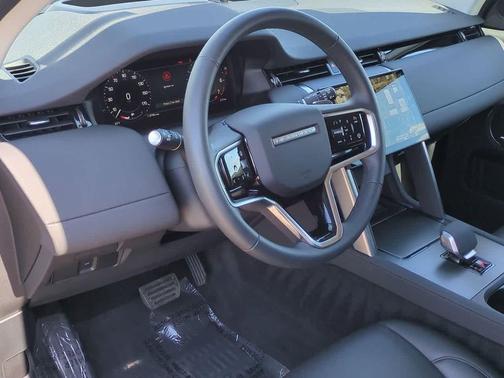 2025 Land Rover Discovery Sport S