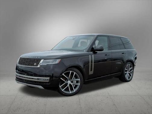 2025 Land Rover Range Rover P550e SE