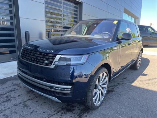2023 Land Rover Range Rover 5.0 Supercharged Autobiography