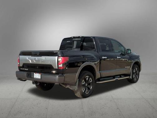 2021 Nissan Titan Platinum Reserve