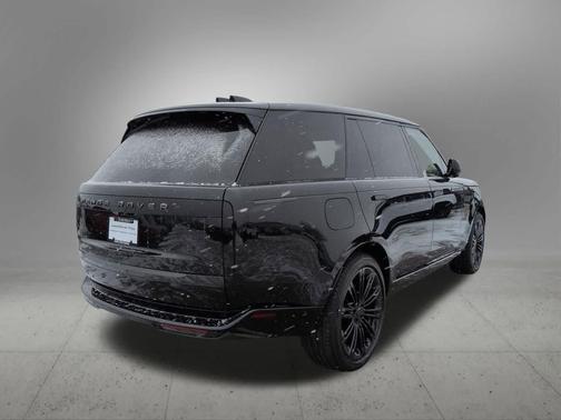 2026 Land Rover Range Rover SE