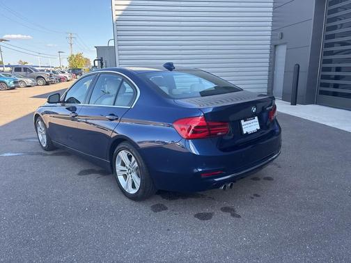 2016 BMW 328 i