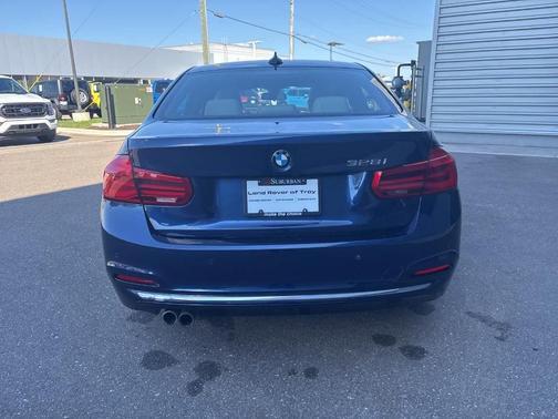 2016 BMW 328 i