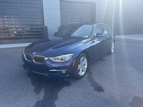 2016 BMW 328 i