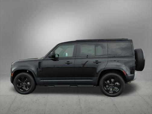 2025 Land Rover Defender P400 S