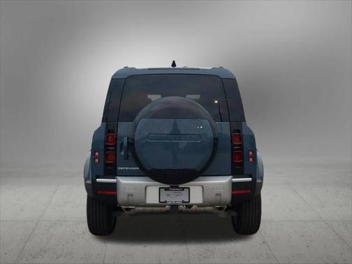 2025 Land Rover Defender P400 S