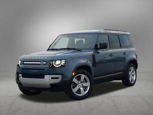 2025 Land Rover Defender P400 S