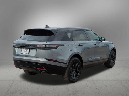 2026 Land Rover Range Rover Velar P250 Dynamic SE
