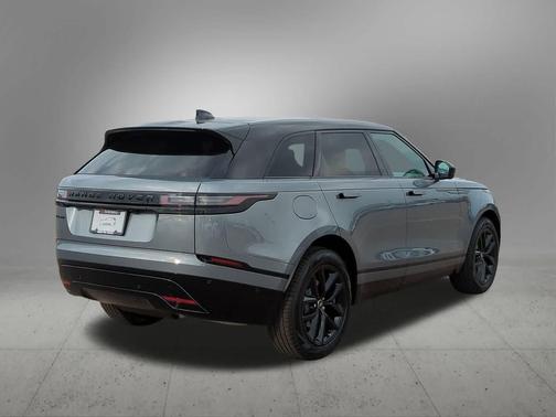 2026 Land Rover Range Rover Velar P250 Dynamic SE