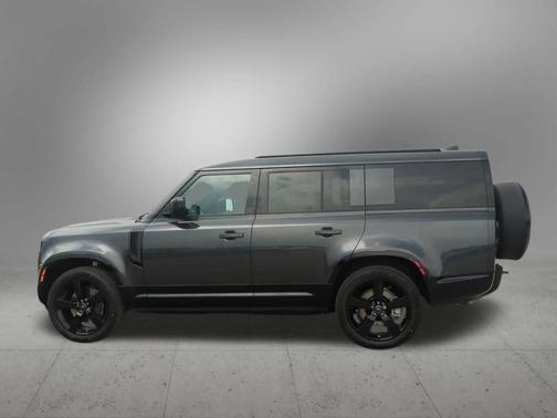 2025 Land Rover Defender P400 X-Dynamic SE