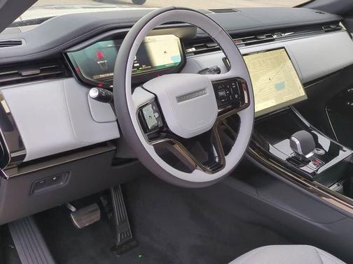 2025 Land Rover Range Rover Sport P460 Dynamic SE