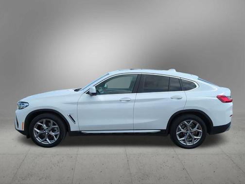 2022 BMW X4 xDrive30i