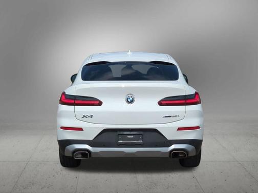 2022 BMW X4 xDrive30i