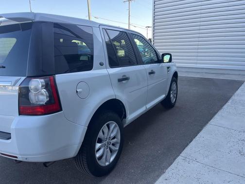 2012 Land Rover LR2 Base
