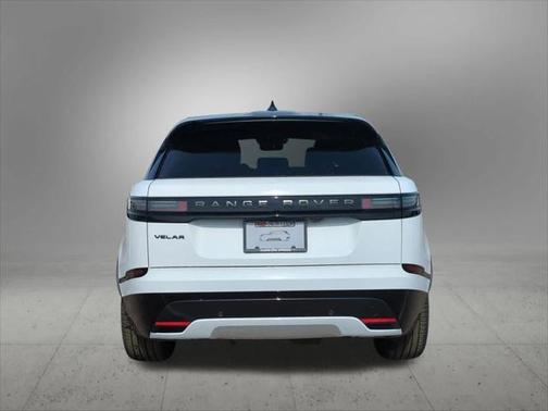 2026 Land Rover Range Rover Velar Dynamic SE