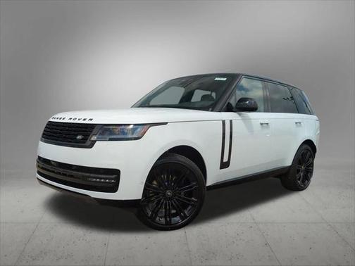 2025 Land Rover Range Rover P400 SE