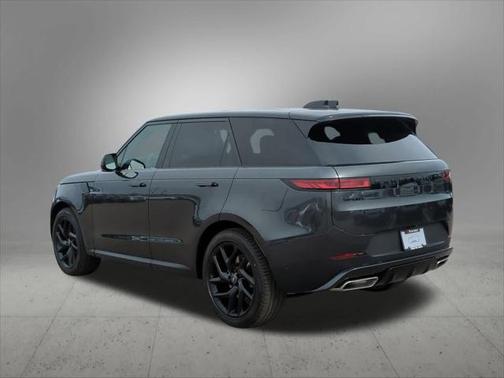 2025 Land Rover Range Rover Sport P360 SE