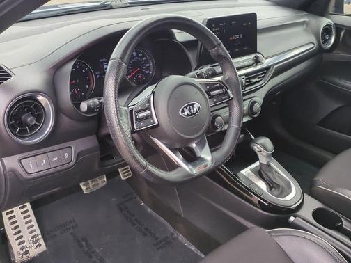 2020 Kia Forte GT-Line