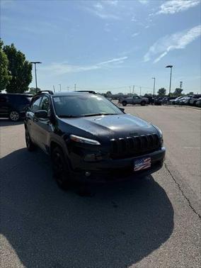2016 Jeep Cherokee Altitude