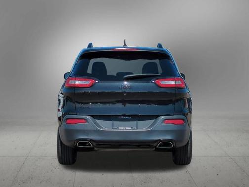2016 Jeep Cherokee Altitude
