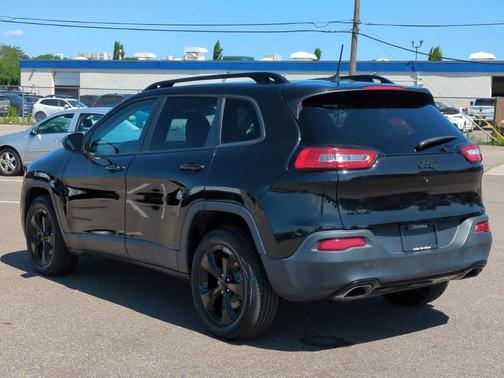 2016 Jeep Cherokee Altitude