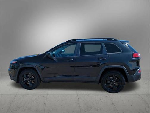 2016 Jeep Cherokee Altitude
