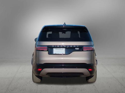 2023 Land Rover Discovery P300 S R-Dynamic
