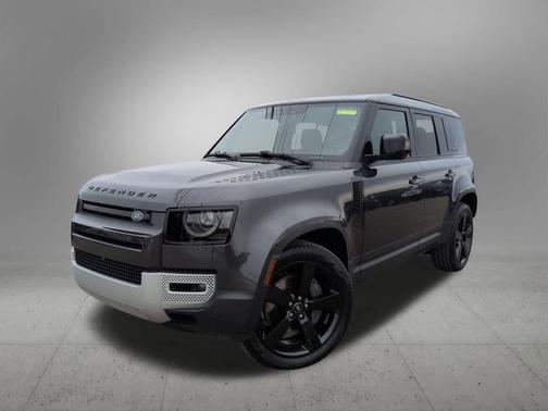 2022 Land Rover Defender 110 SE