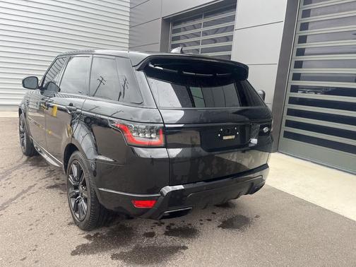 2022 Land Rover Range Rover Sport HST MHEV