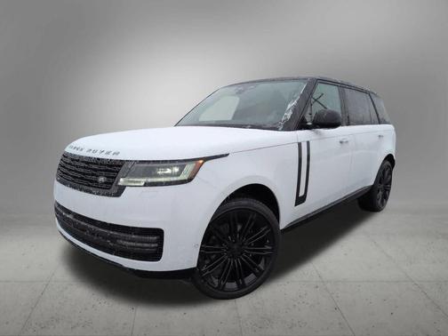 2026 Land Rover Range Rover SE