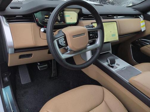 2026 Land Rover Range Rover SE