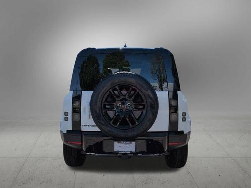 2026 Land Rover Defender S