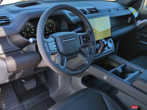 2026 Land Rover Defender S