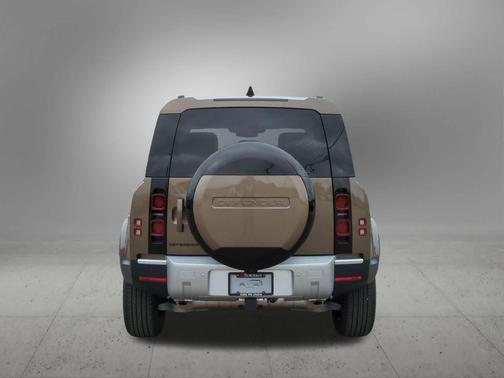 2025 Land Rover Defender P400 S