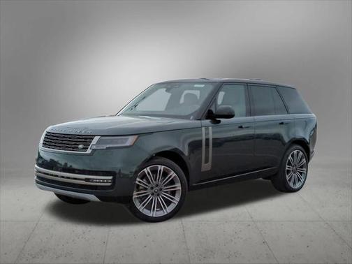 2025 Land Rover Range Rover P530 SE