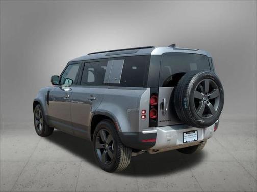2024 Land Rover Defender P400 S