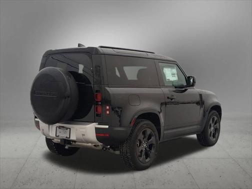 2025 Land Rover Defender P300 S
