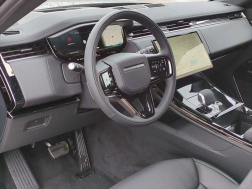2025 Land Rover Range Rover Sport P530 Dynamic SE