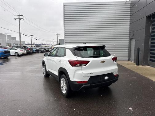 2023 Chevrolet Trailblazer LS