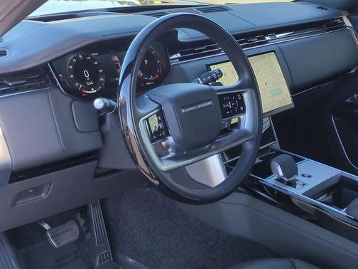 2024 Land Rover Range Rover P400 SE