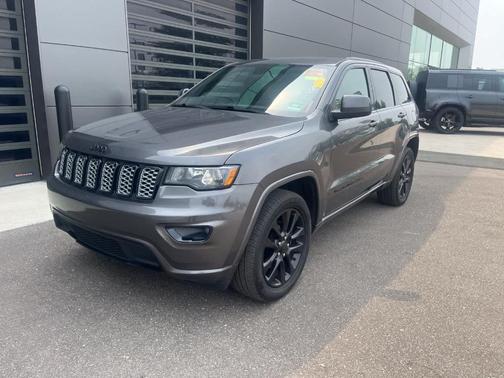 2018 Jeep Grand Cherokee Altitude
