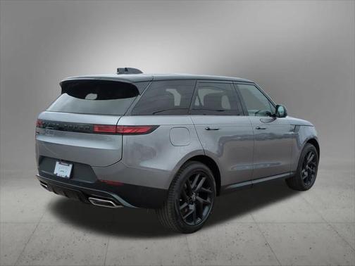 2025 Land Rover Range Rover Sport P360 SE
