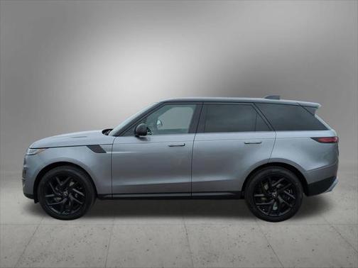 2025 Land Rover Range Rover Sport P360 SE
