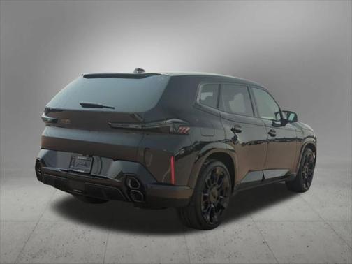 2025 BMW XM Base