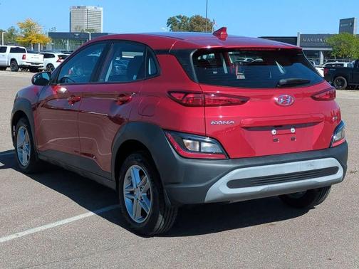 2022 Hyundai KONA SE